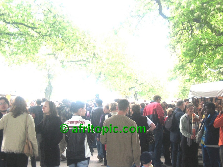 ../Images/afw2006d 375.jpg